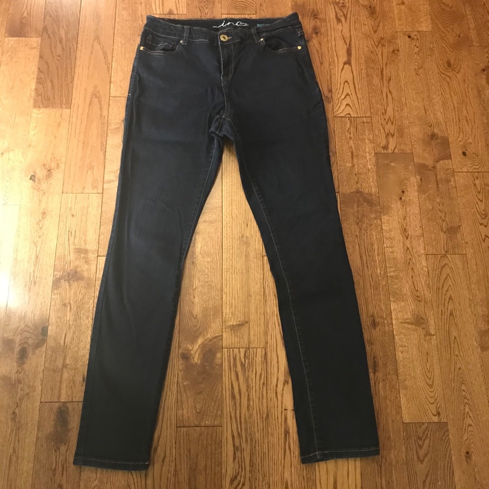 INC denim Jeans Skinny Leg, Regular Fit. Size 10